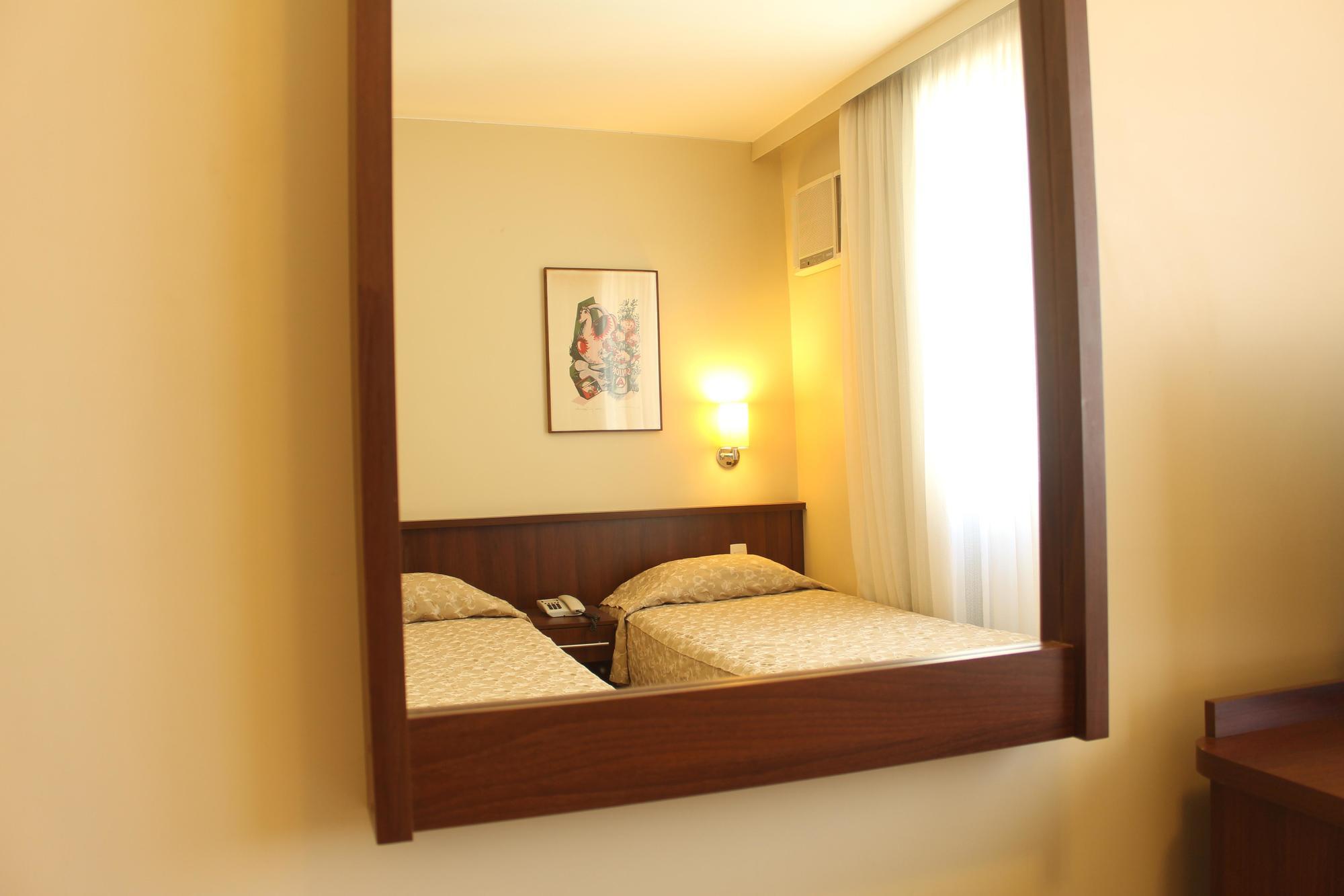 Aracoara Hotel Brasília Eksteriør billede